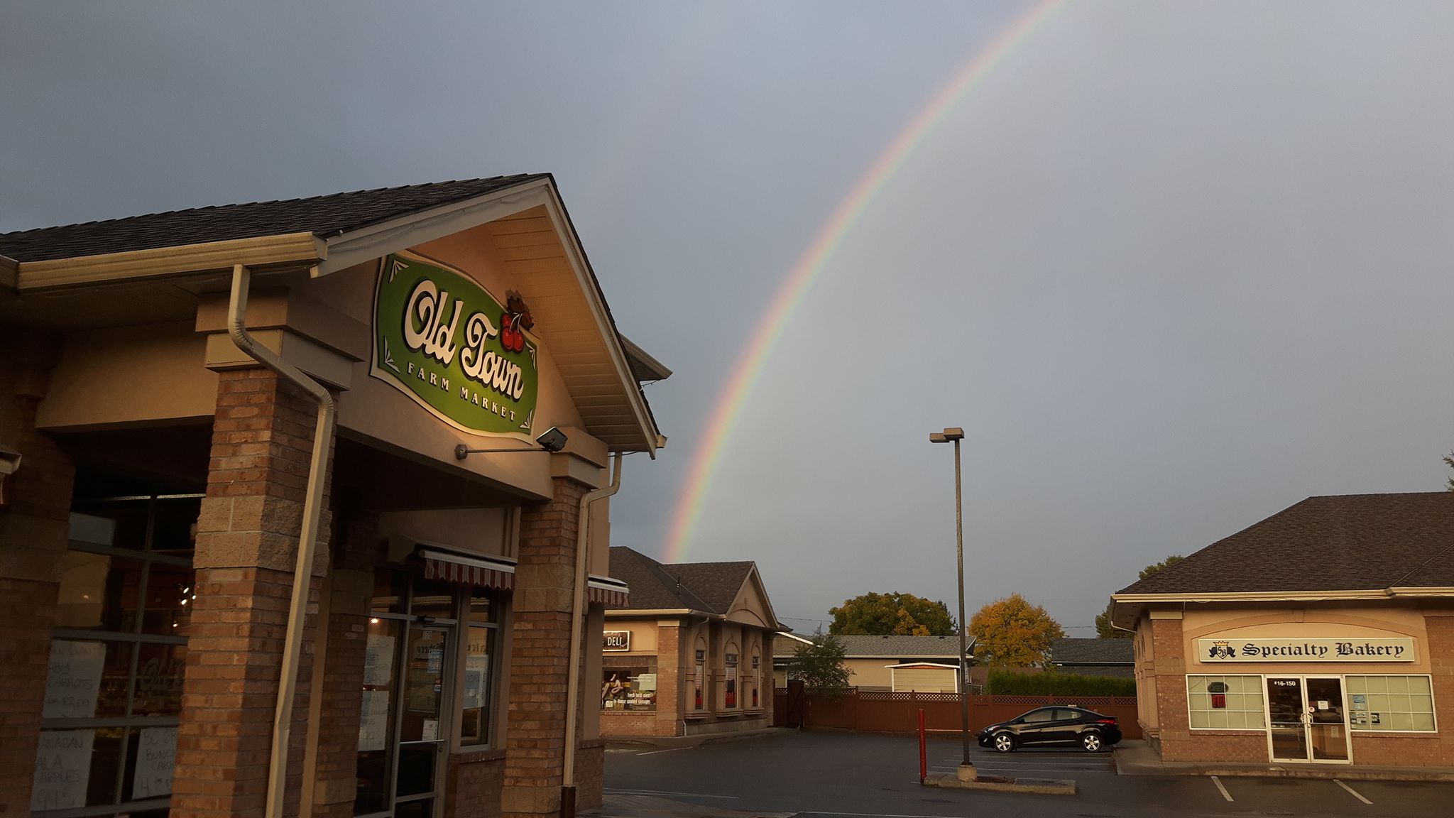 Old Town Farm Market Kelowna Kelowna, BC Okanagan Local